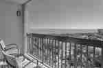 ระเบียงห้องพัก วิวทะเล