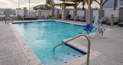 Outdoor Swimming Pool Area