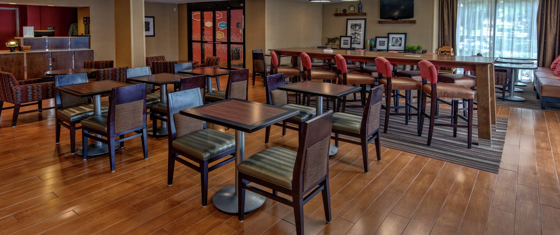 Dining Tables and Chairs in Lobby Breakfast Area