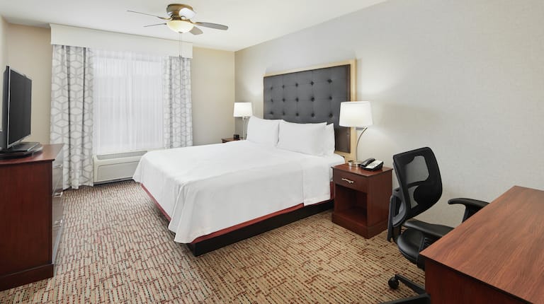 卧室套房(特大床)