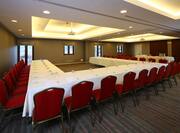  Muya Room Meeting Room With U-Shaped Table and Red Chairs