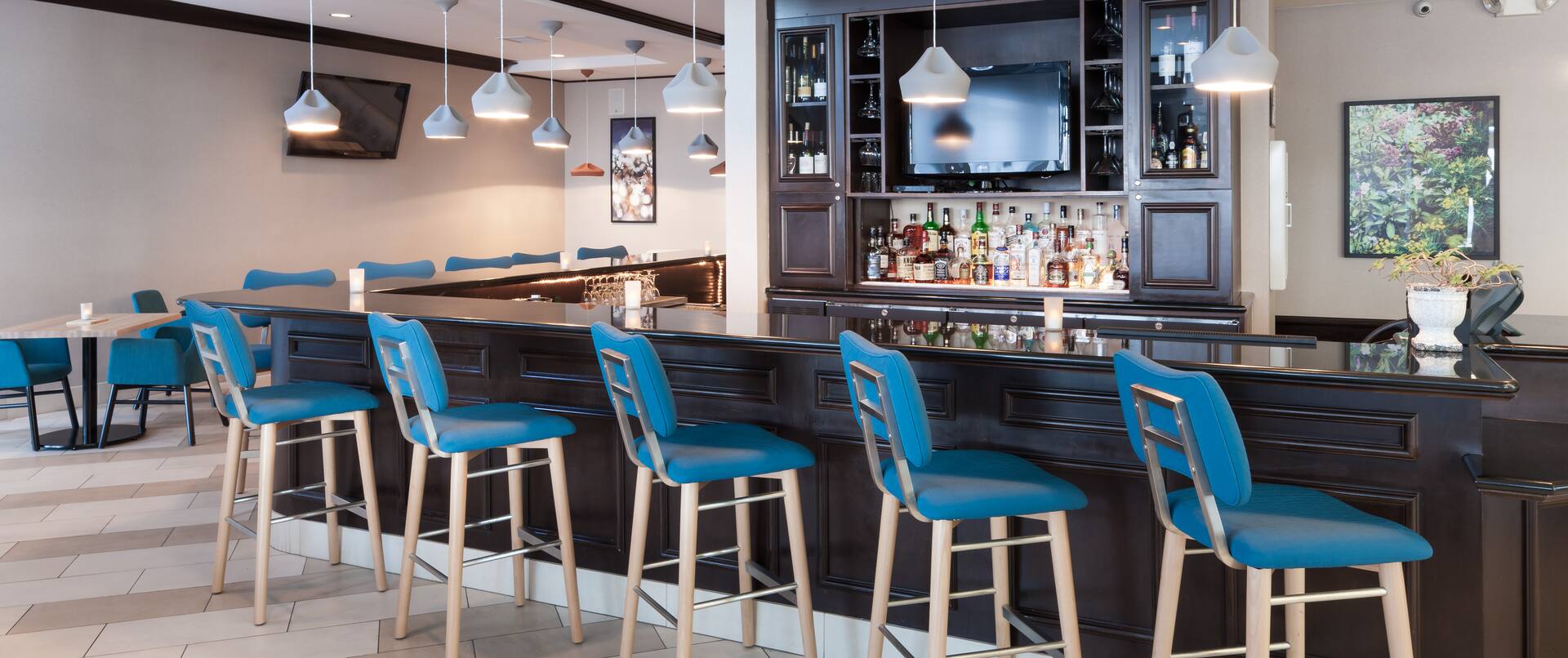 Bar Lounge Area