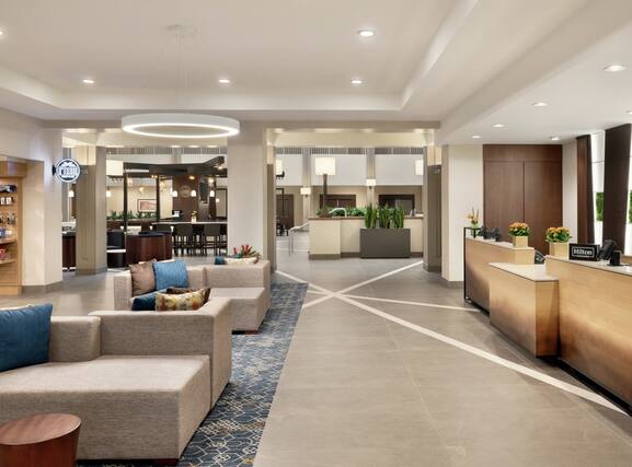Embassy Suites by Hilton Cincinnati RiverCenter - Image2