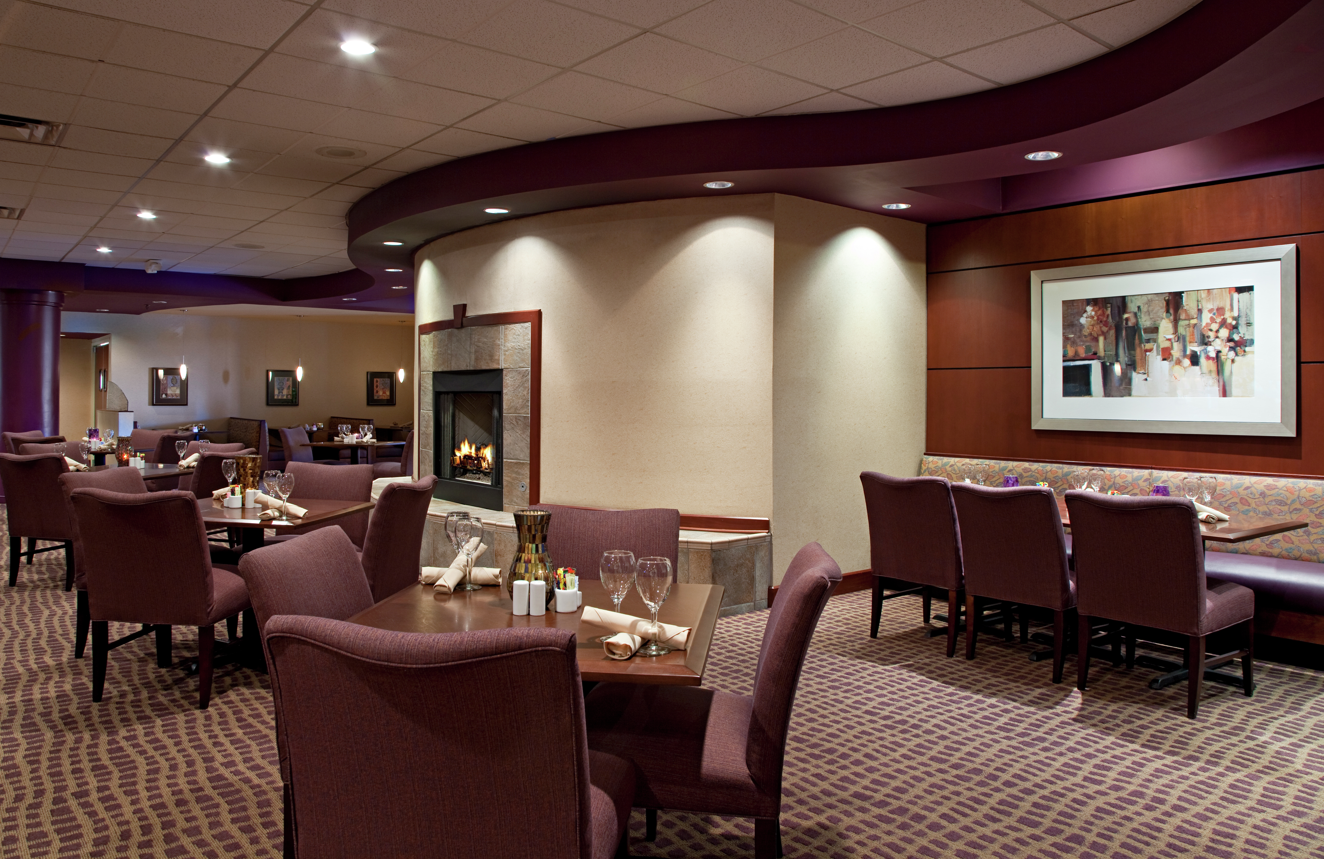 The Bistro Restaurant & Lounge