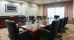 King Suite with Boardroom