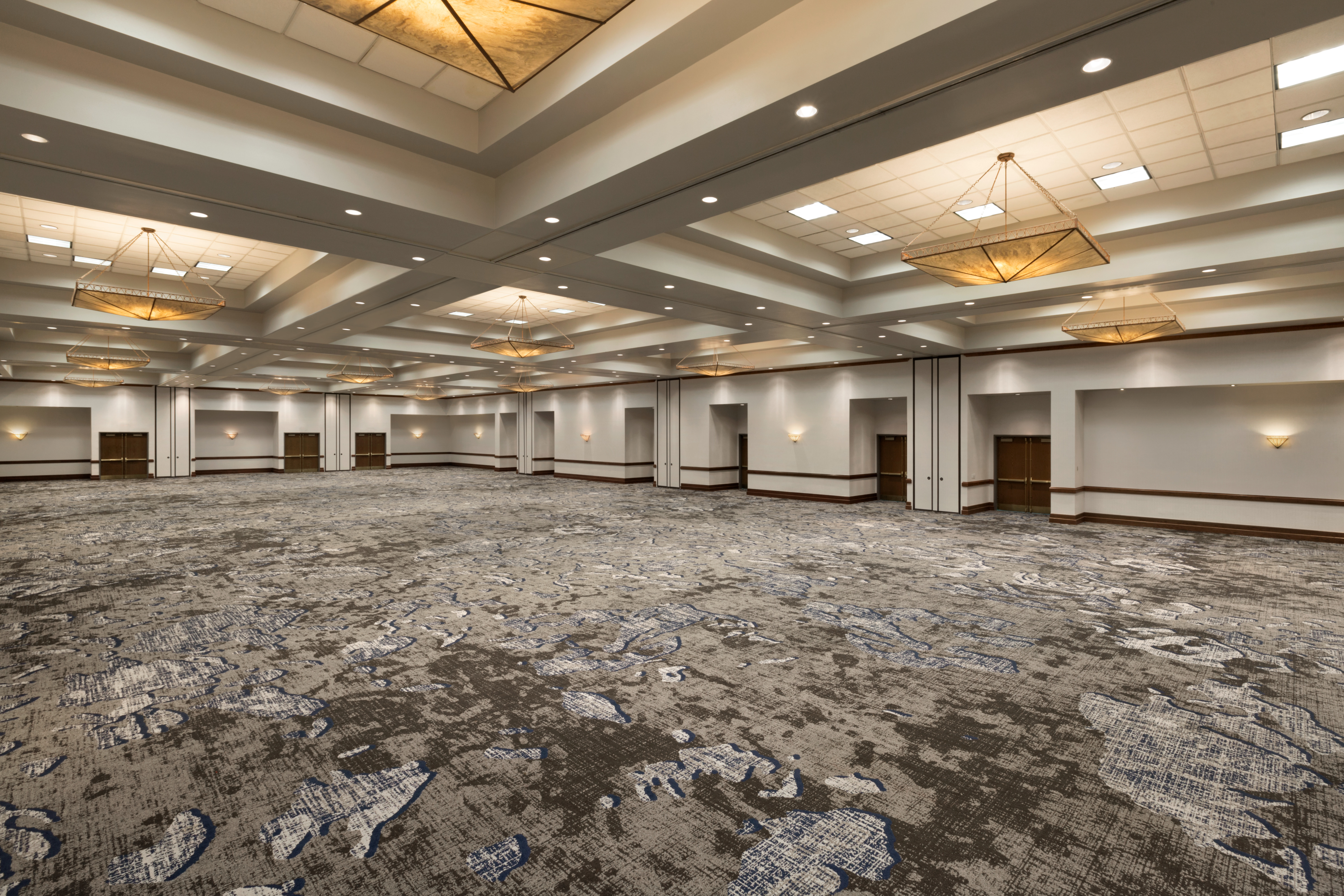 Embassy Suites Dallas - DFW Airport North Outdoor World Hotel, TX - Heritage Ballroom Empty