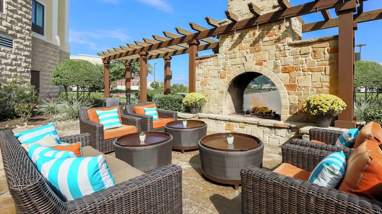 Outdoor Lounge and Patio Area with Fire Pit and Pergola