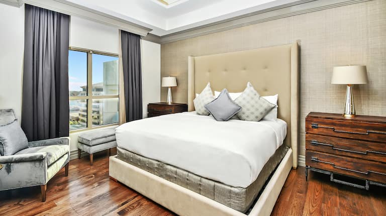 Presidential Suite Bedroom - Rooftop Level