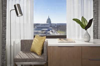 King Room Capitol View