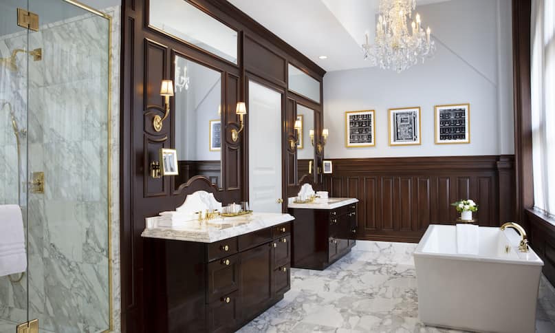 Presidential Suite Bathroom-previous-transition