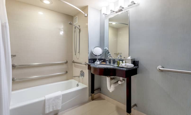 Accessible Bathroom With Tub-previous-transition