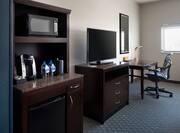 Guest Room Amenities- Work Desk, Television and Wet Bar