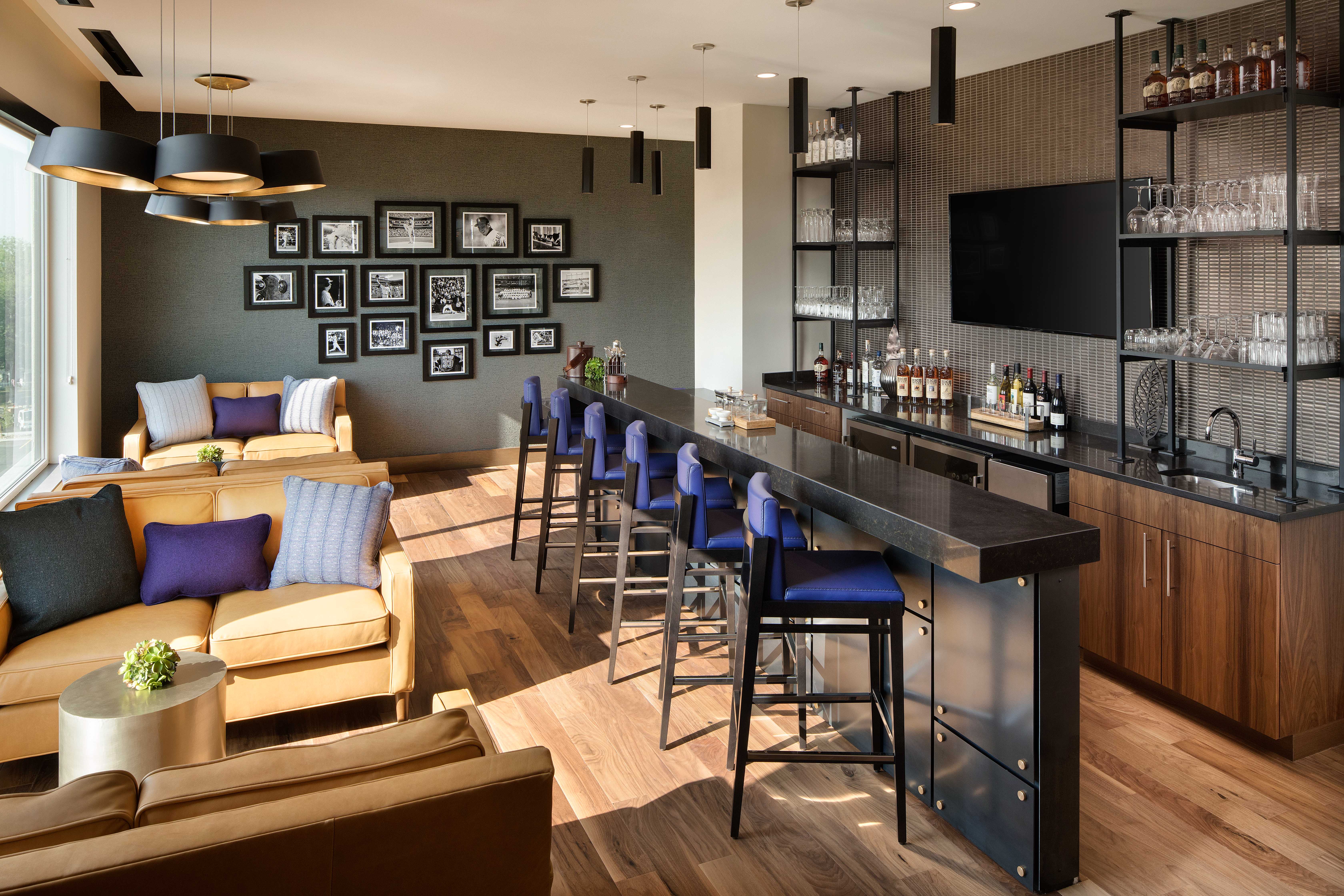 Rockies Retreat Bar with Mixed Seating and Windows