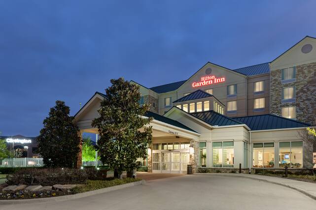 Hotels In Gainesville Tx - Find Hotels - Hilton