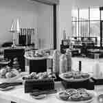 พื้นที่ให้บริการอาหารเช้า