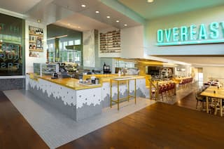 Overeasy Restaurant 
