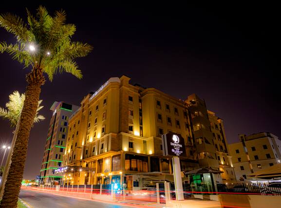 DoubleTree by Hilton Hotel Dhahran - Image1