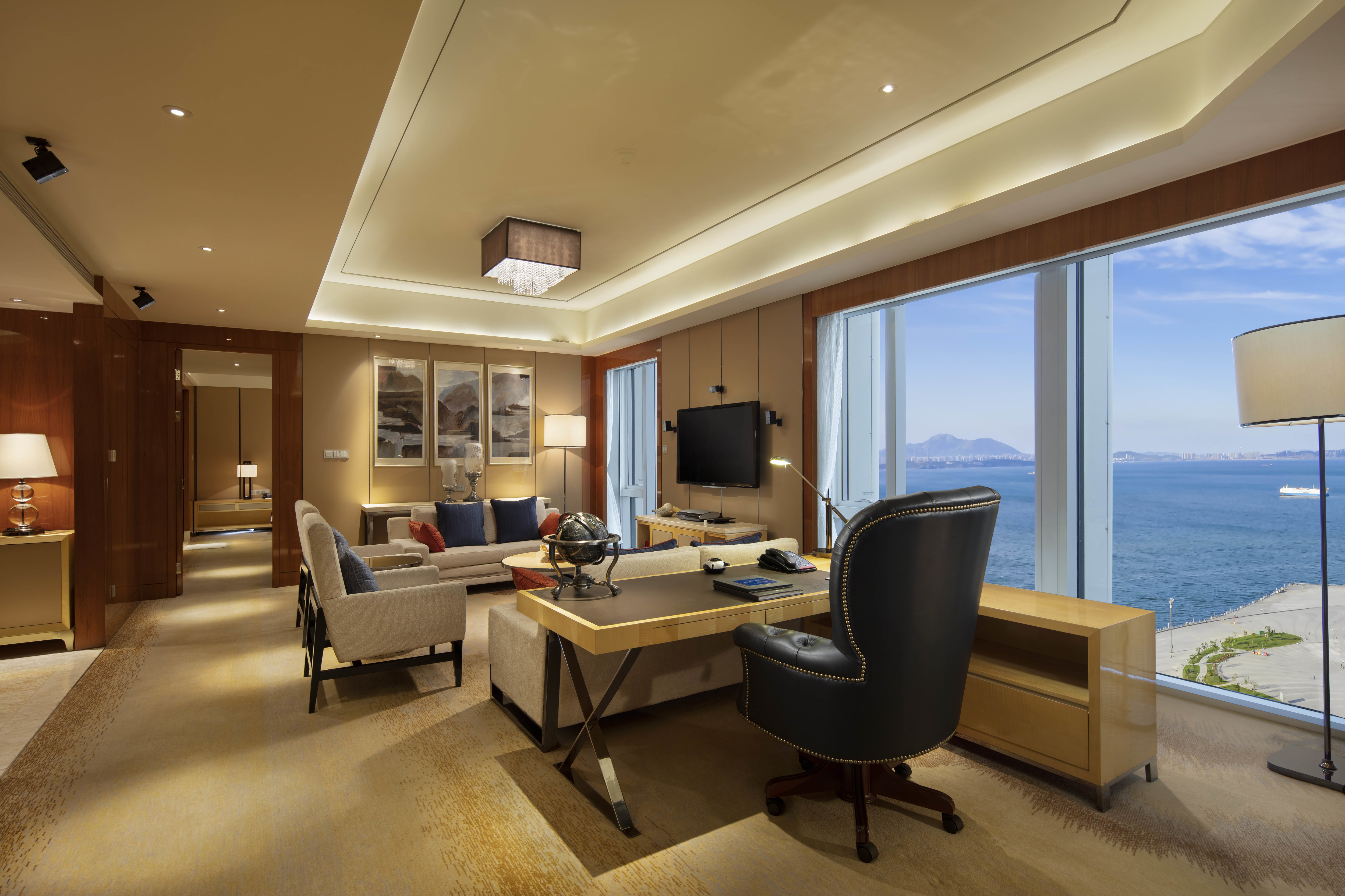 Chairman Suite Living Room