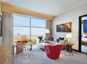 Executive King Suite, Living 