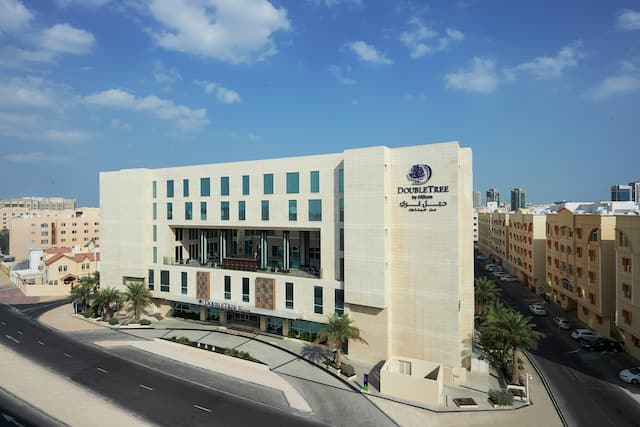 DoubleTree by Hilton Doha Al Sadd façade