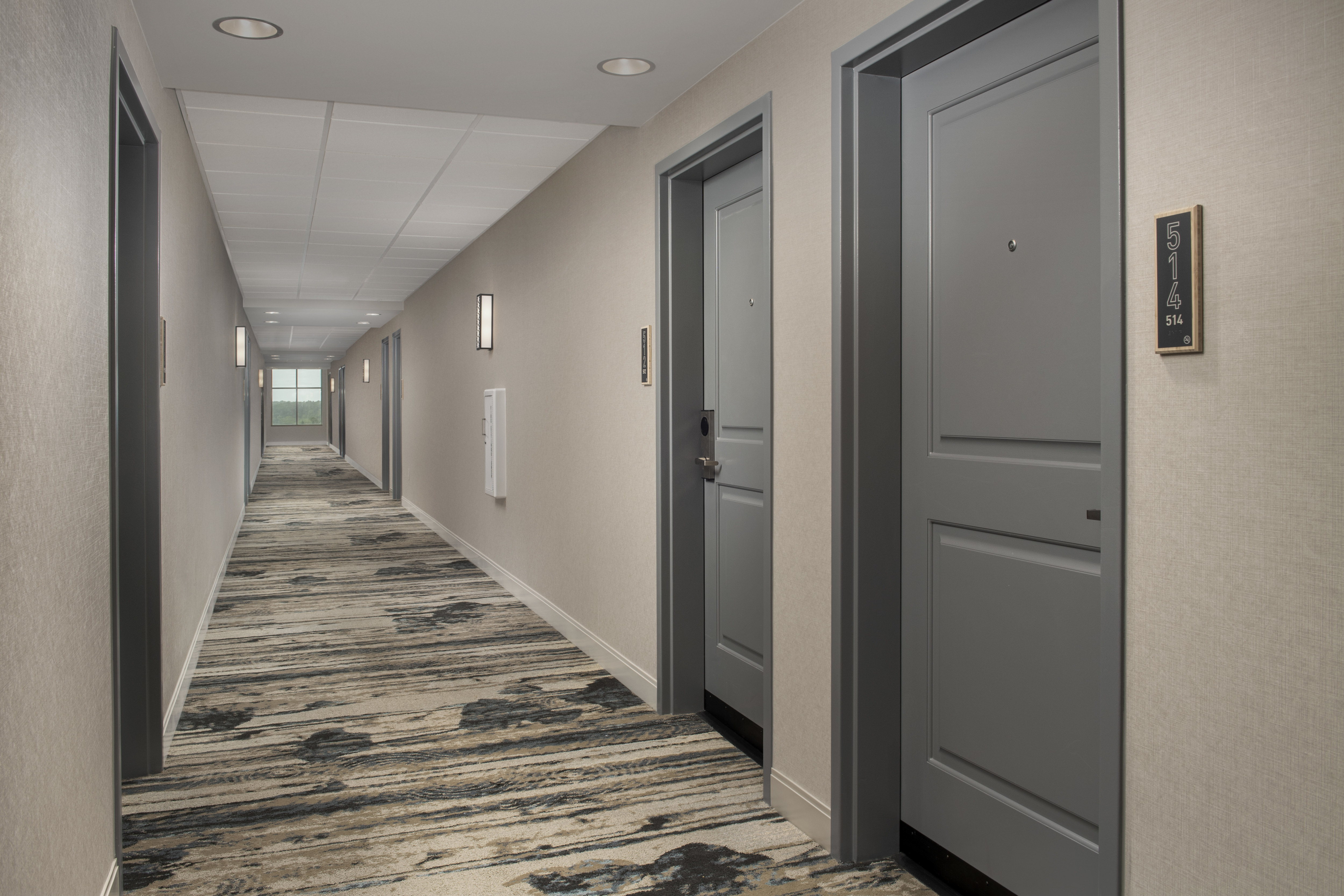 Guestroom Corridor 