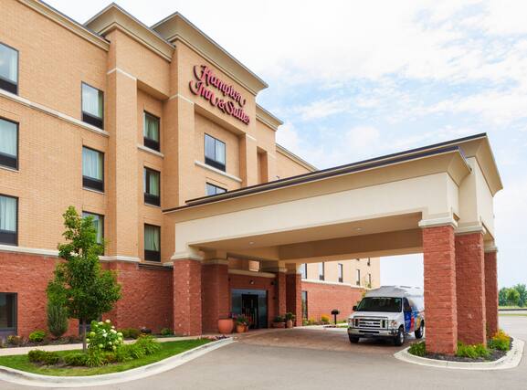 Hampton Inn and Suites Detroit/Chesterfield Township - Image1