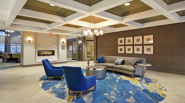 Front Lobby Lounge Area