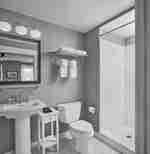 Kamar Mandi Tamu Dengan Pancuran