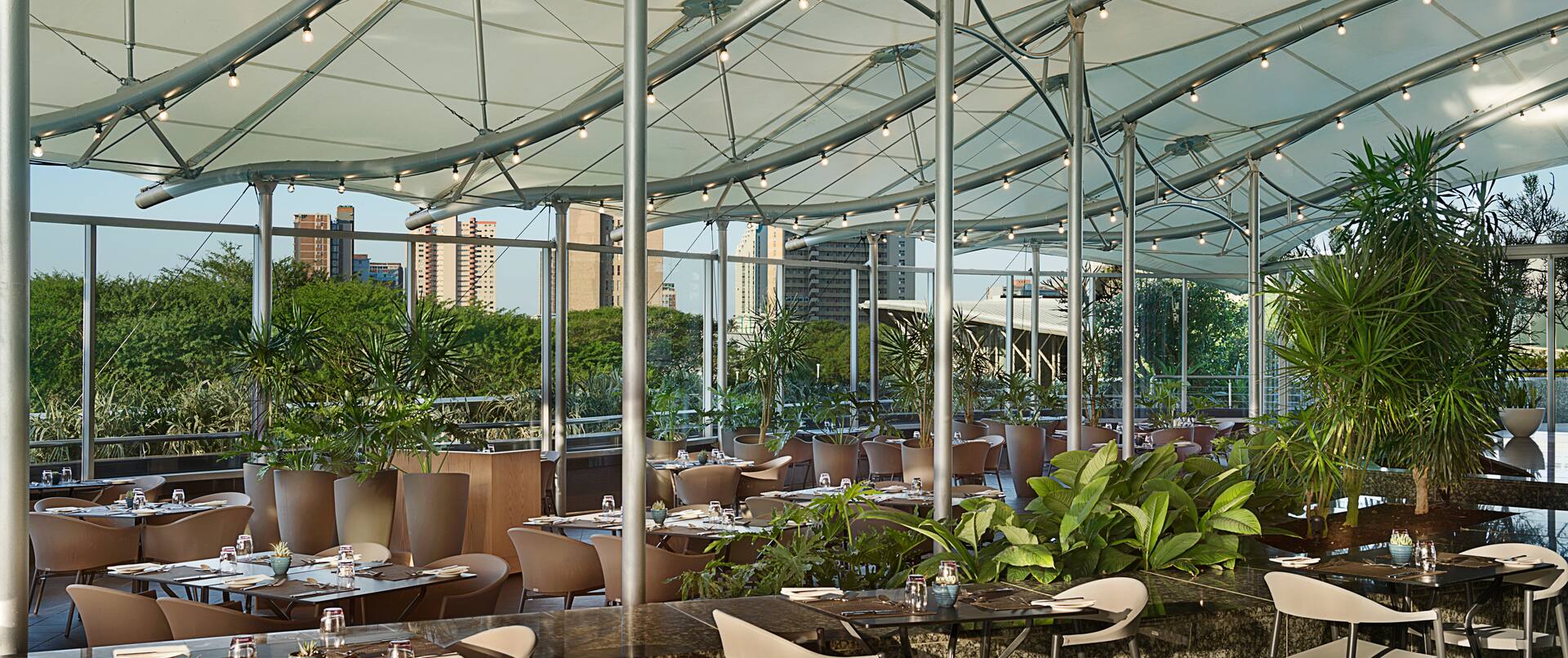 Vasco's Restaurant With Outer Terrace