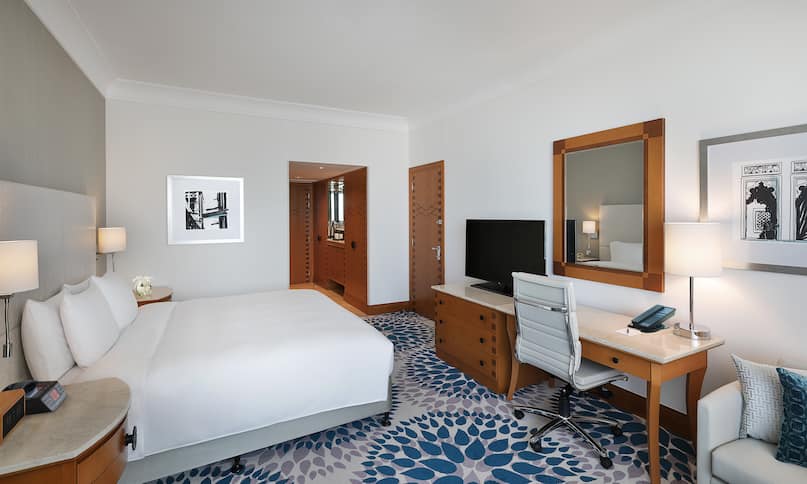 Hilton Dubai Jumeirah - One King Bed Deluxe