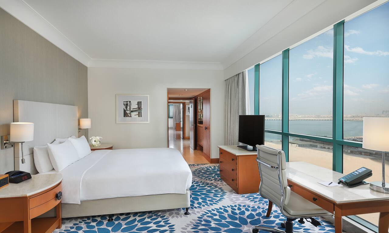King Executive Suite with Sea View 