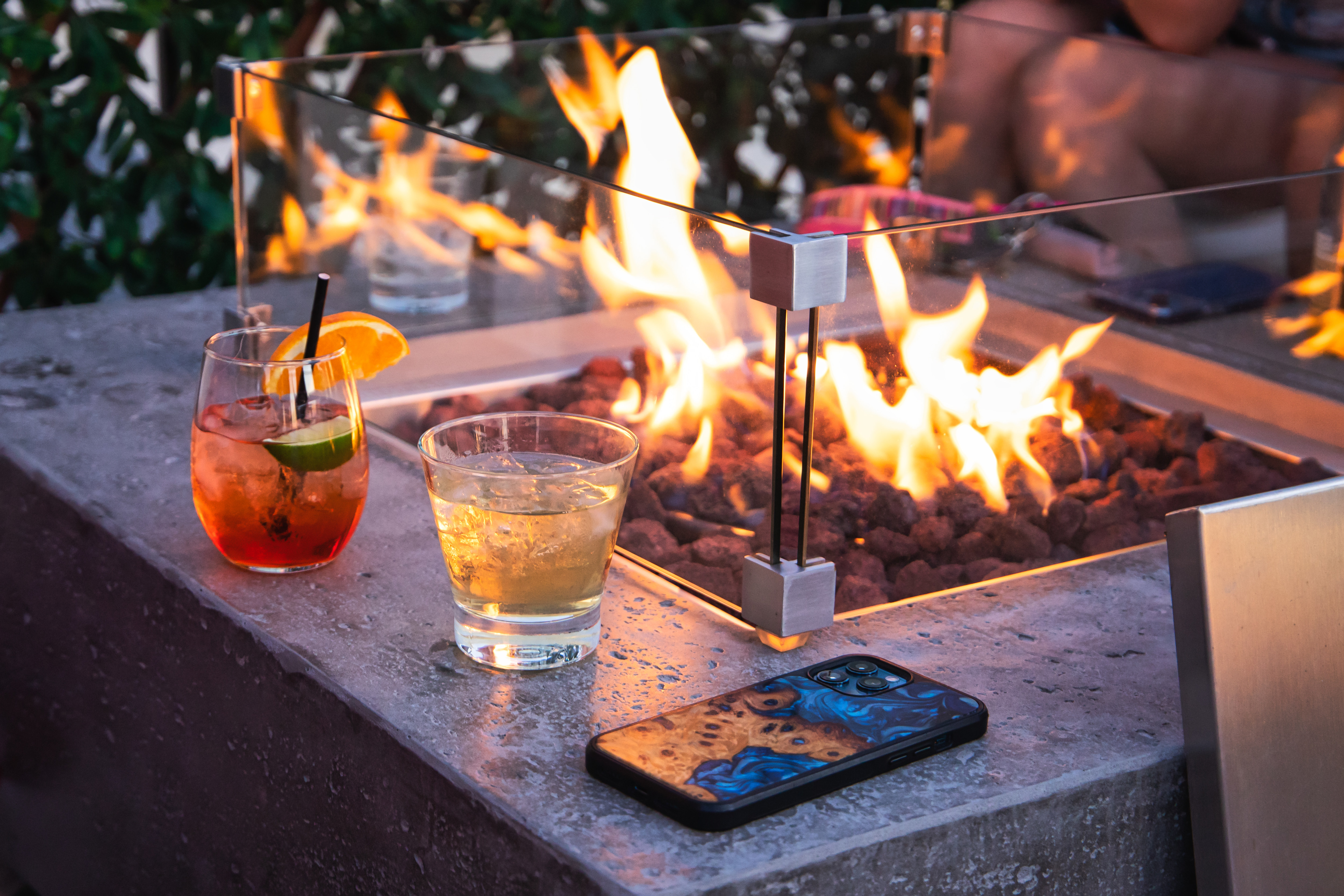rooftop fire pit, cocktails