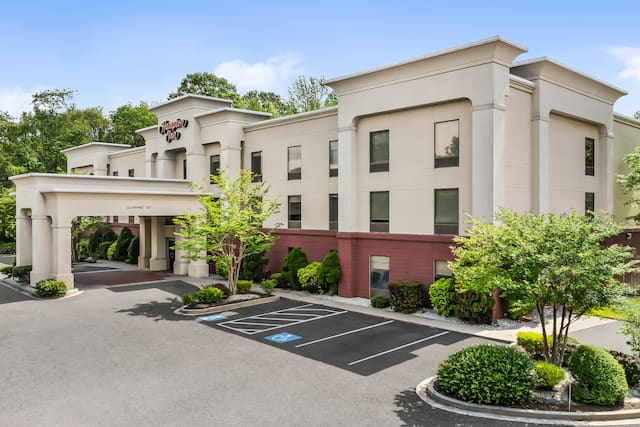 daytime exterior showing front of building