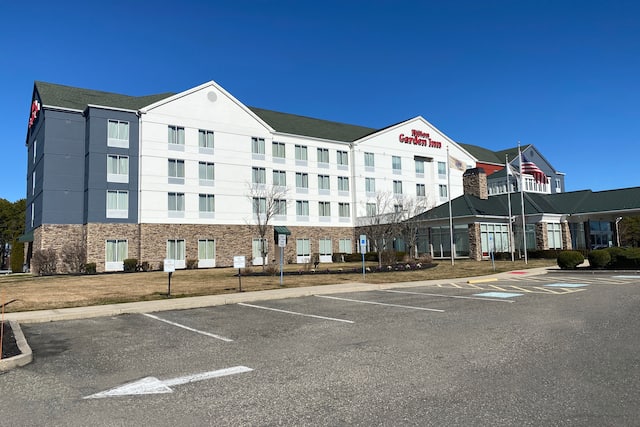 Exterior image of hotel