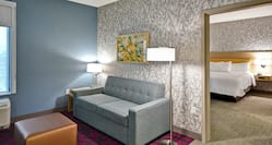 One-Bedroom Suite Lounge Area