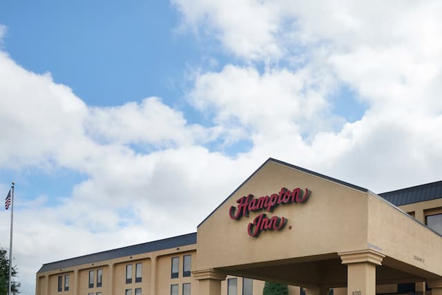 Hampton Inn Franklin Hotel , KY - Exterior daytime