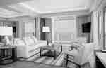 King Guestroom Living Area