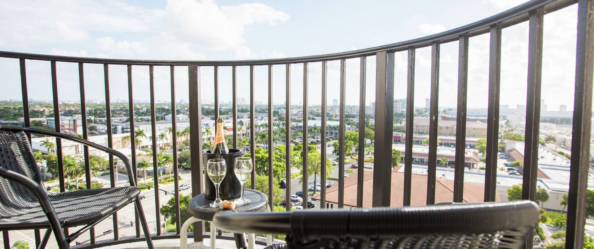Round Balcony with Champagne