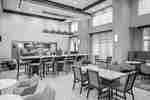 breakfast area with seating areas