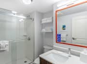 Guestroom Bathroom With Shower