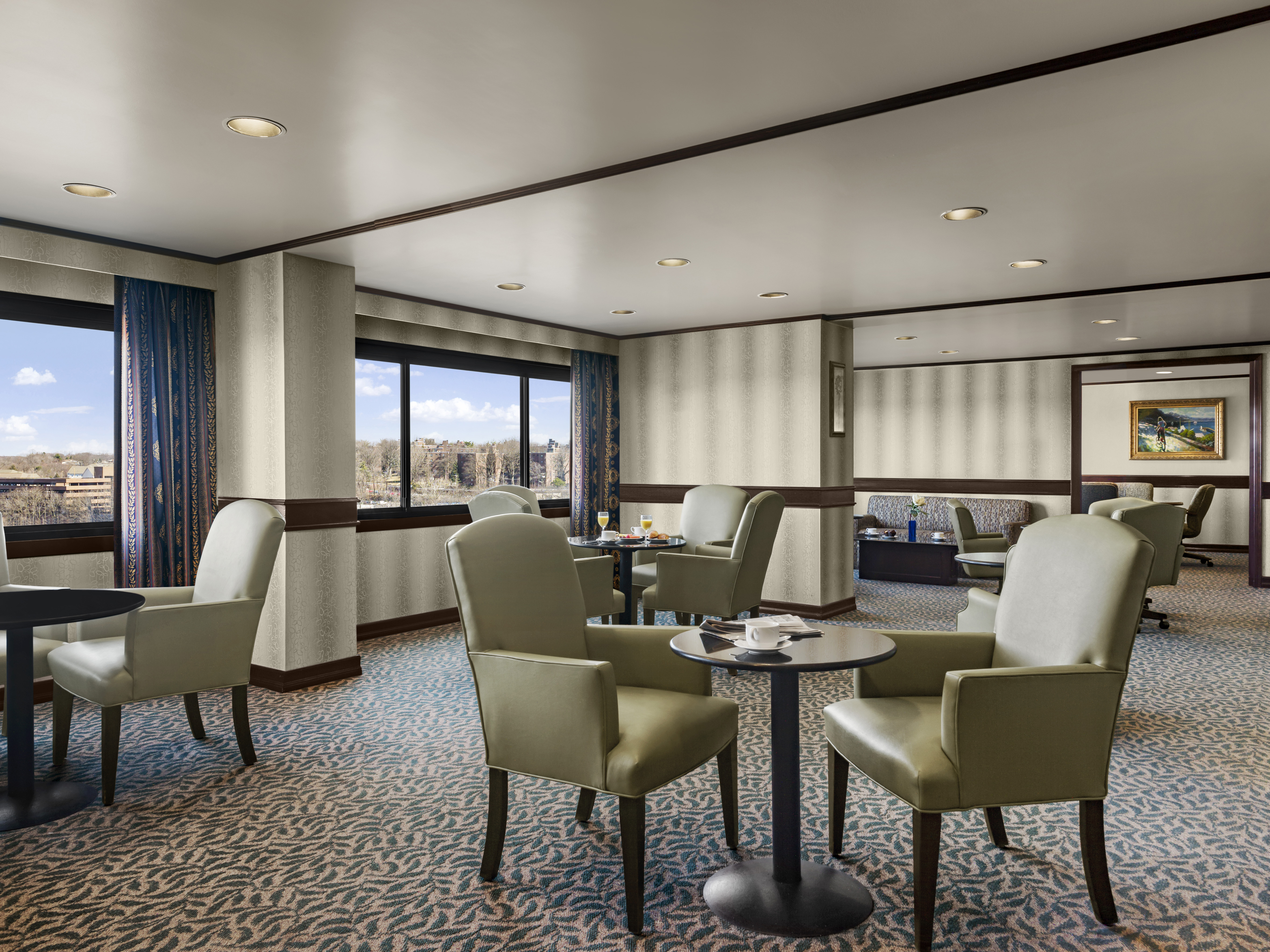 Executive lounge with tables and chairs