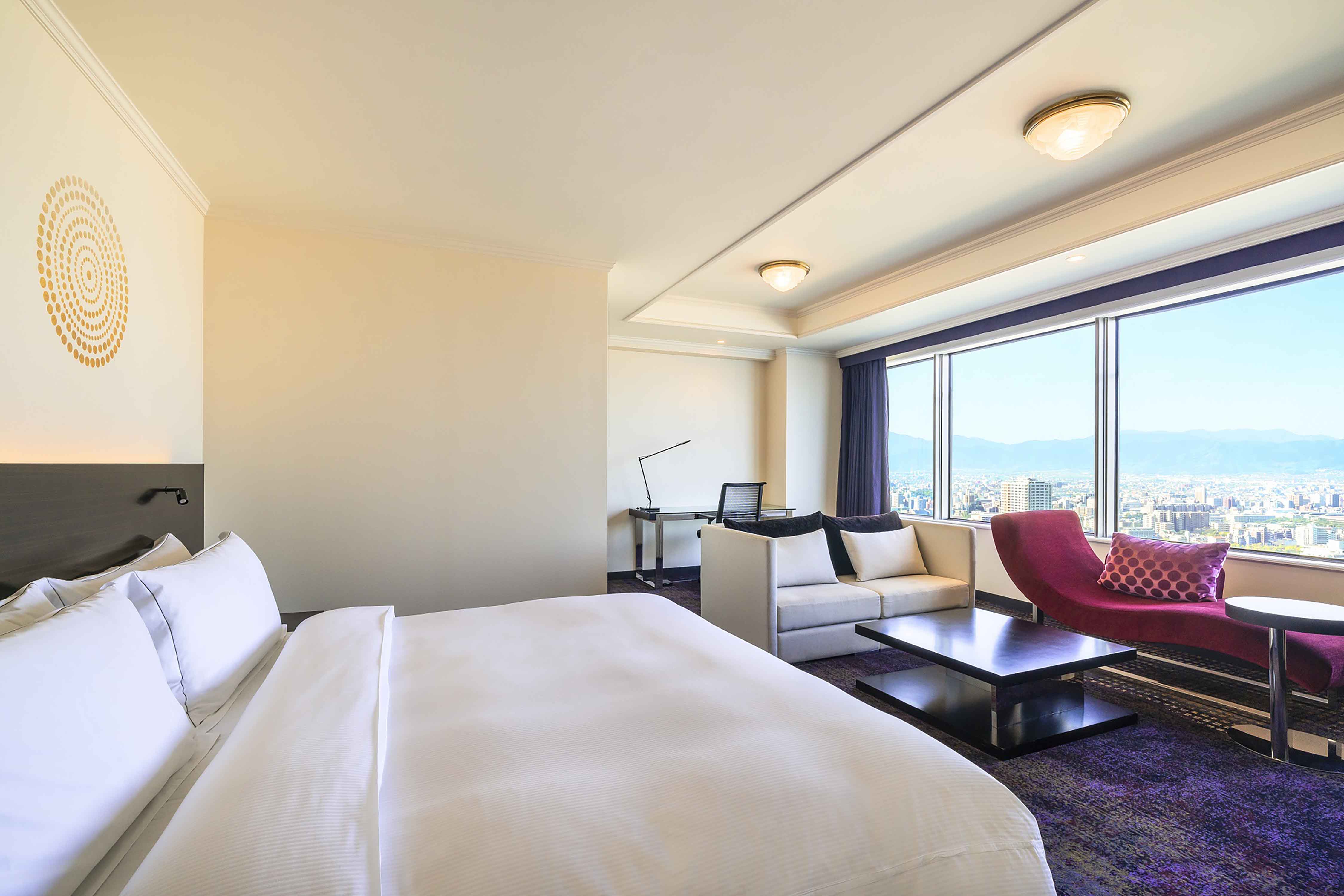 Executive King Suite Bedroom