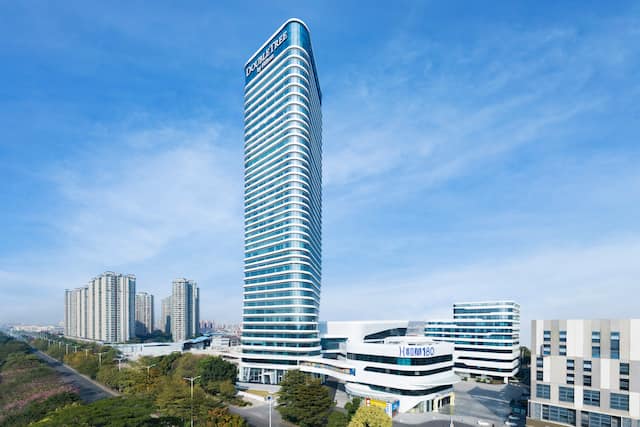 Panoramic View of DoubleTree Hotel Exterior Tower