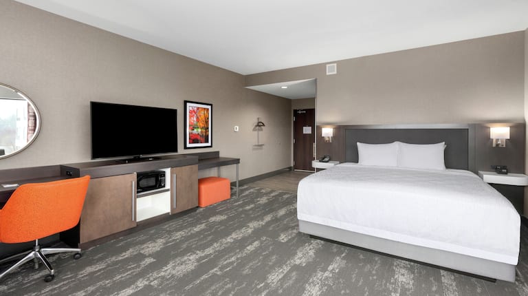 Hearing Accessible King Guest Room
