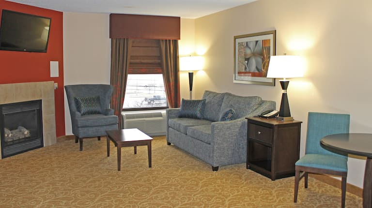 King Suite Living Area