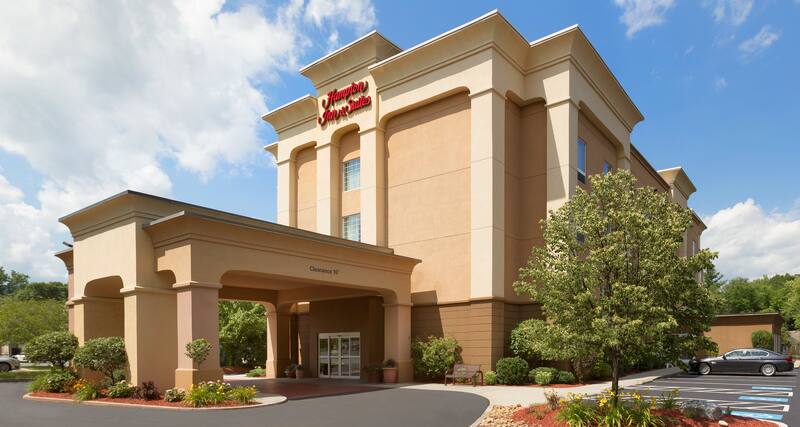Hampton Inn and Suites Greenfield, MA Hotel
