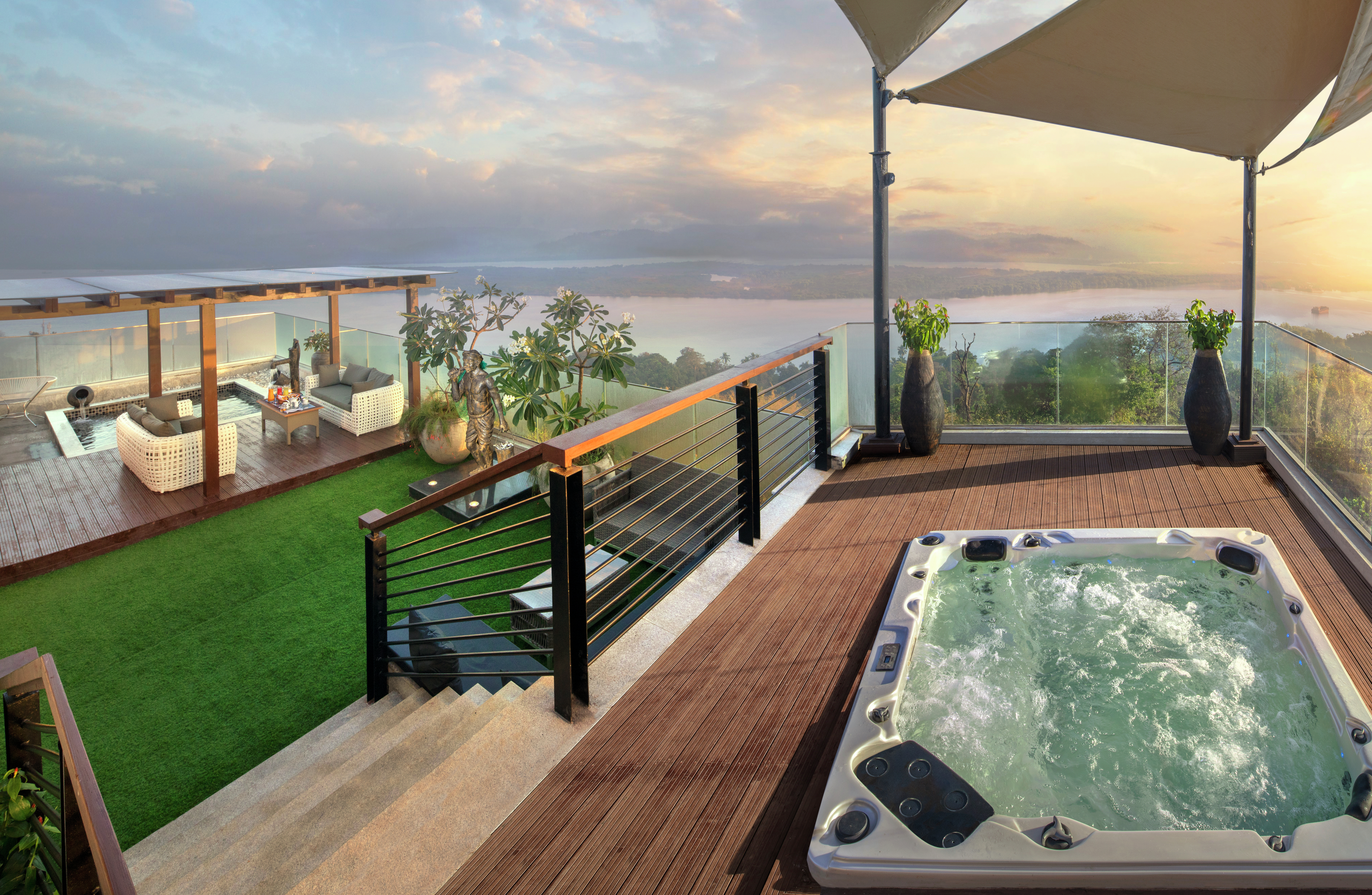 Presidential Suite Terrace with Jacuzzi