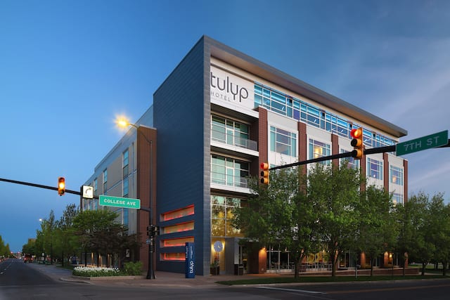 Tulyp Hotel Exterior