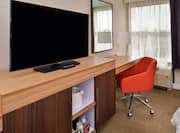 Work Desk, HDTV, Room Amenities