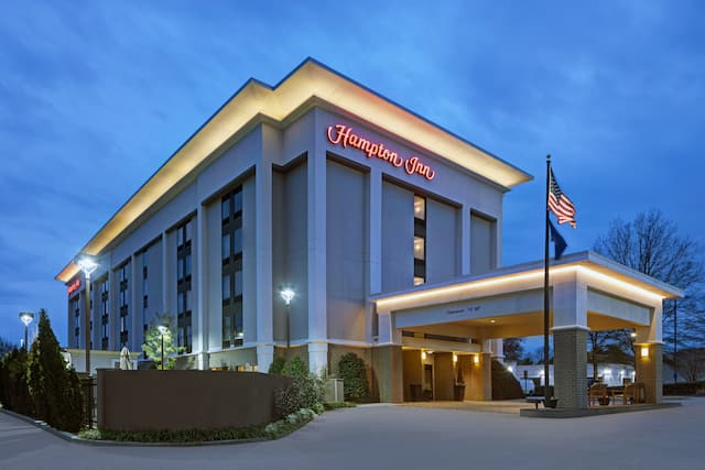 Hotel exterior with flag